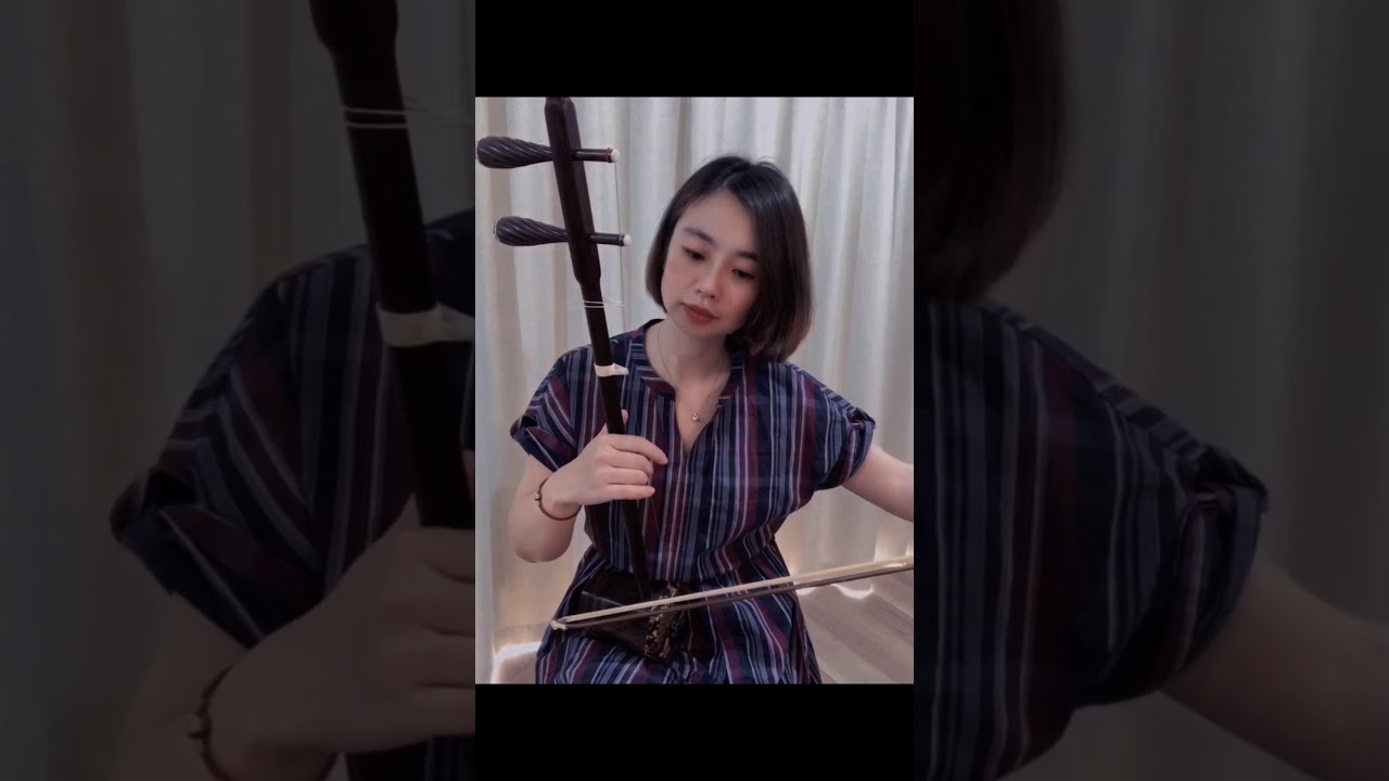 チャルダッシュCsárdás（查尔达斯）by 二胡·周昂 編曲&piano 磯村由紀子　guitar 坪井寛