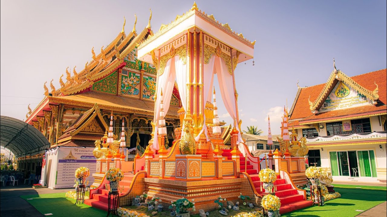 ยกหีบสรีระสังขารของ พระราชมงคลวิสุทธิ์ (หลวงปู่ก้ำ กลฺยาณธมฺโม) เวียนรอบปราสาท (๑๖ ม.ค ๒๕๖๙)