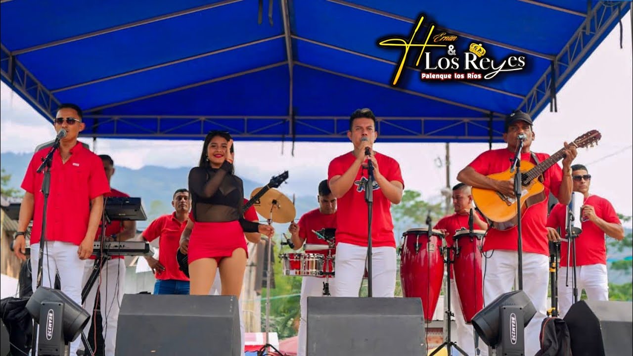 Mix Piensa En Mi - Hernán y los Reyes Video En vivo 