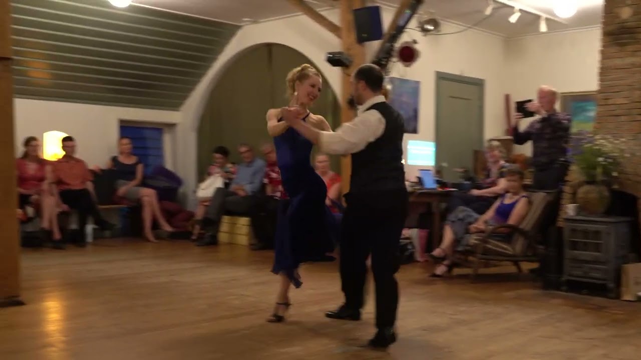 Tu Corazón - Racciatti & Nina Miranda - Mariano y Cosima