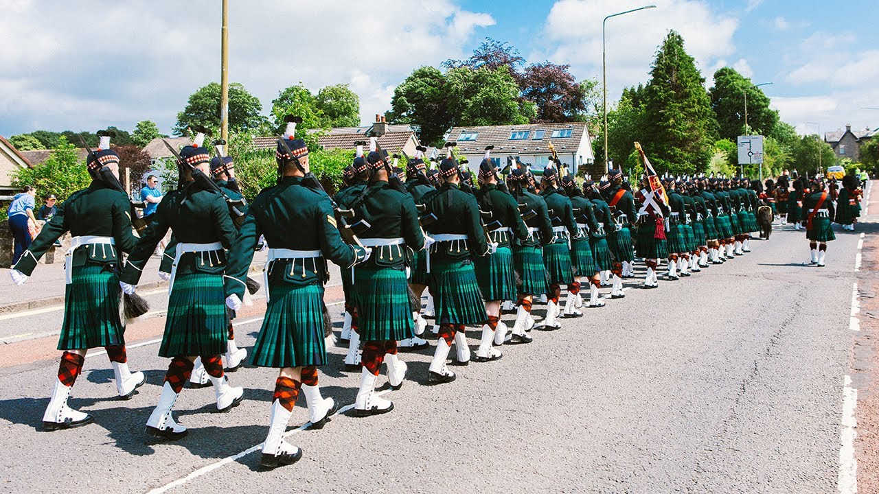 Forget Trump's Parade – Watch How the Scots Really March!