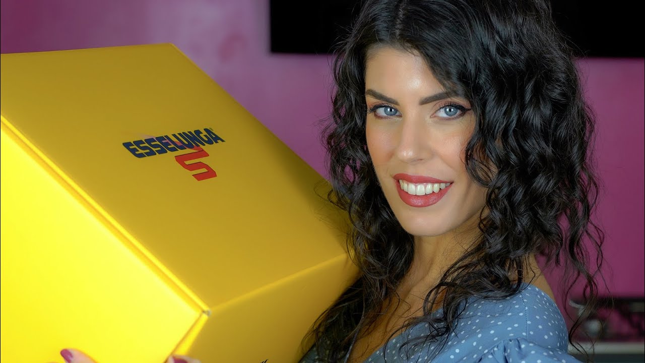 ASMR 📦 ESSELUNGA MI HA MANDATO UNA MYSTERY BOX (Whispering Close Up)