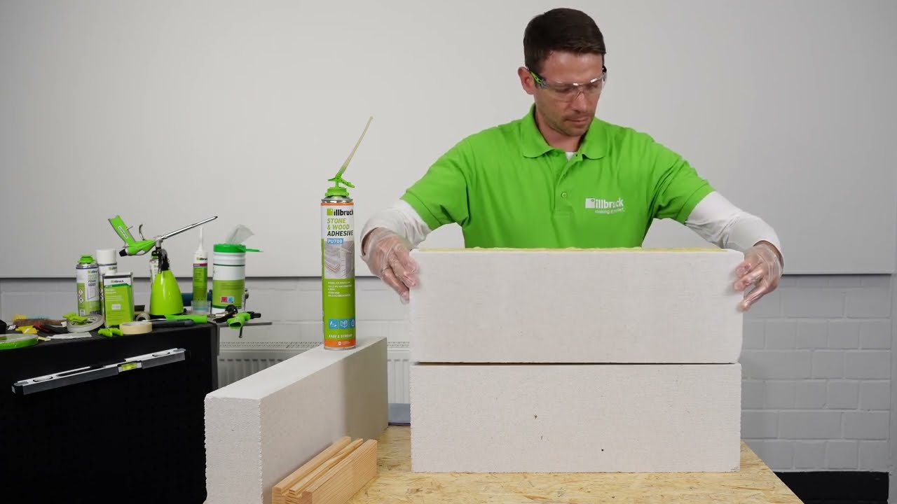 Montageanleitung illbruck PU700 Stein- und Holz-Klebeschaum