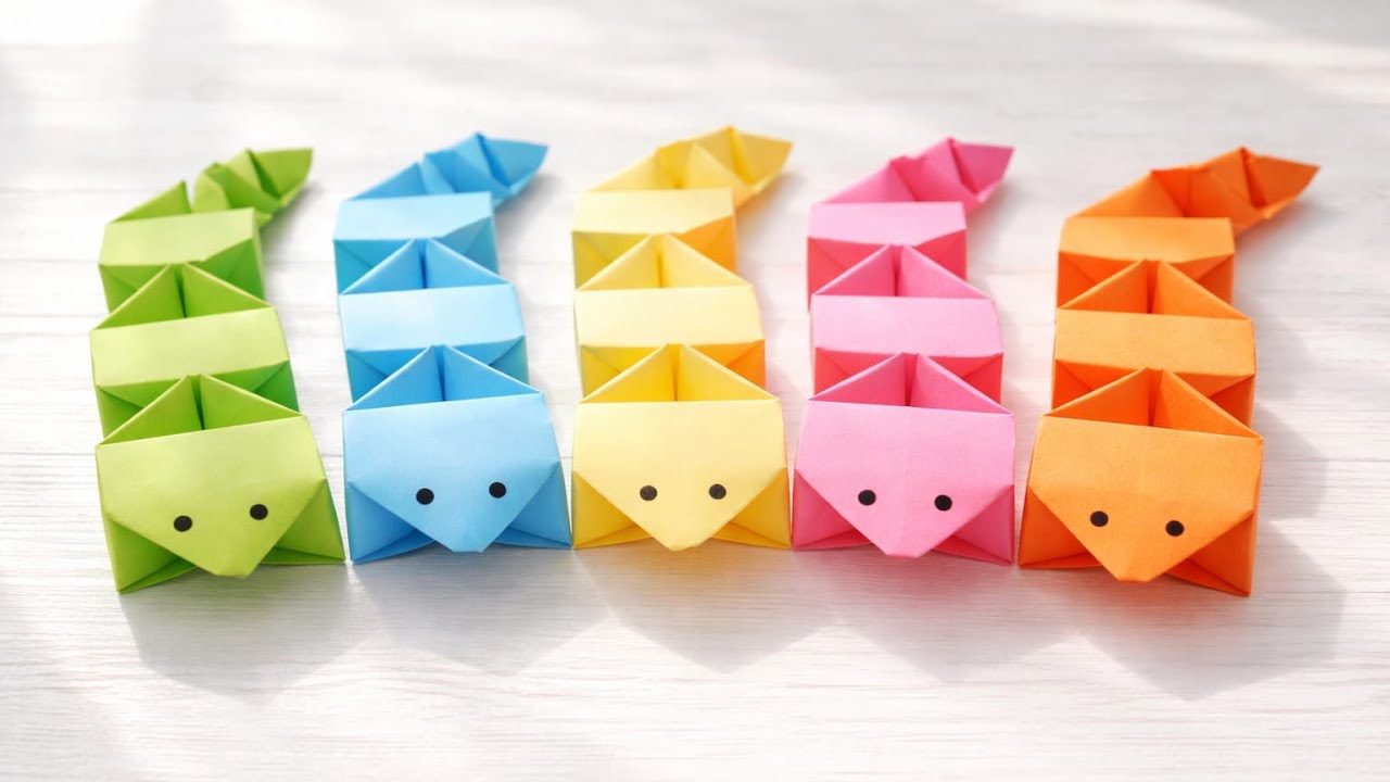 1 SHEET OF PAPER = MAGIC! ✨ Sliding Origami Snake