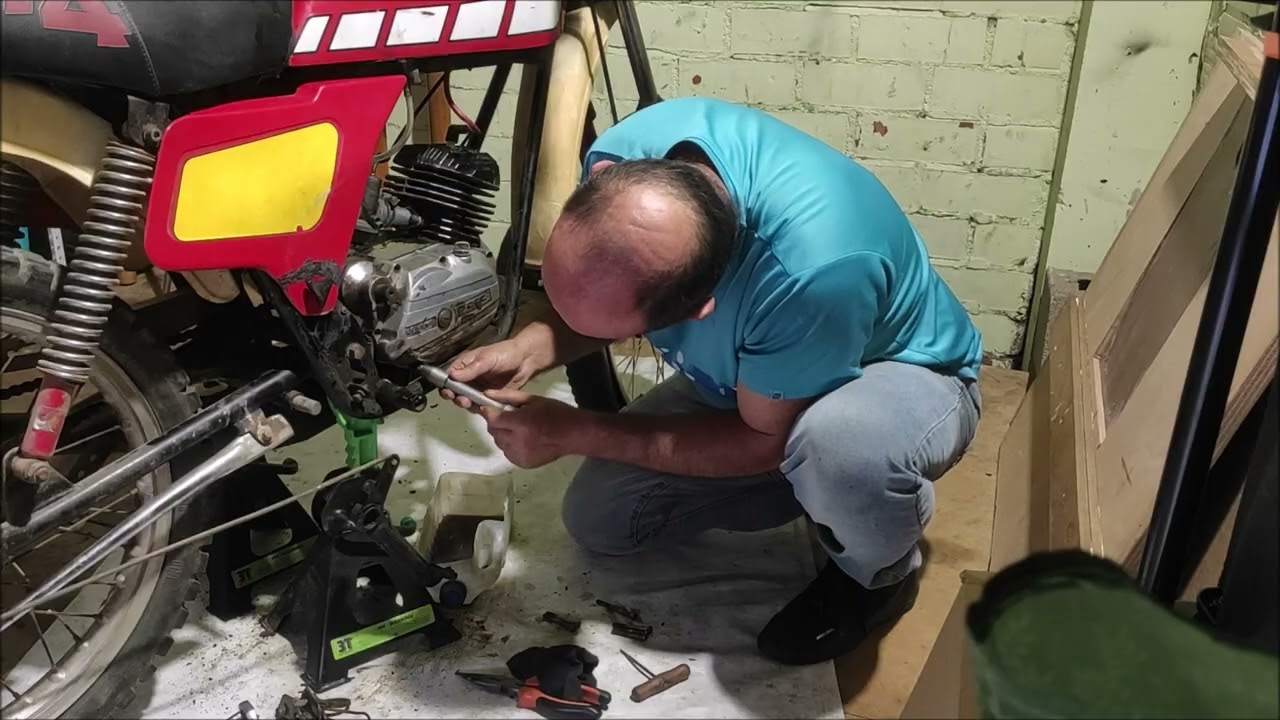 Dae's motos Embrague enganchado derbi c4 super diablo