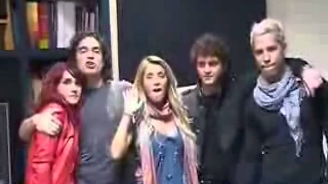Dulce y Poncho muy cariñosos