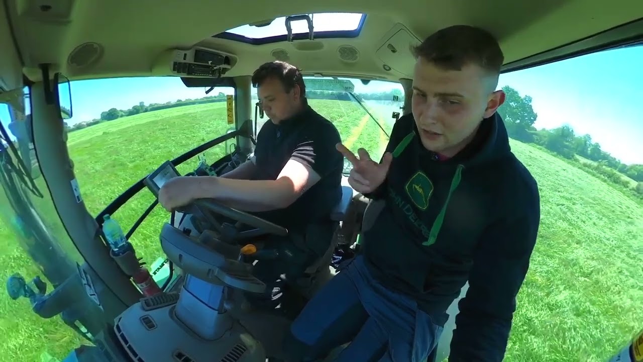 Delaney Agri Services | Mowing with CommandPro