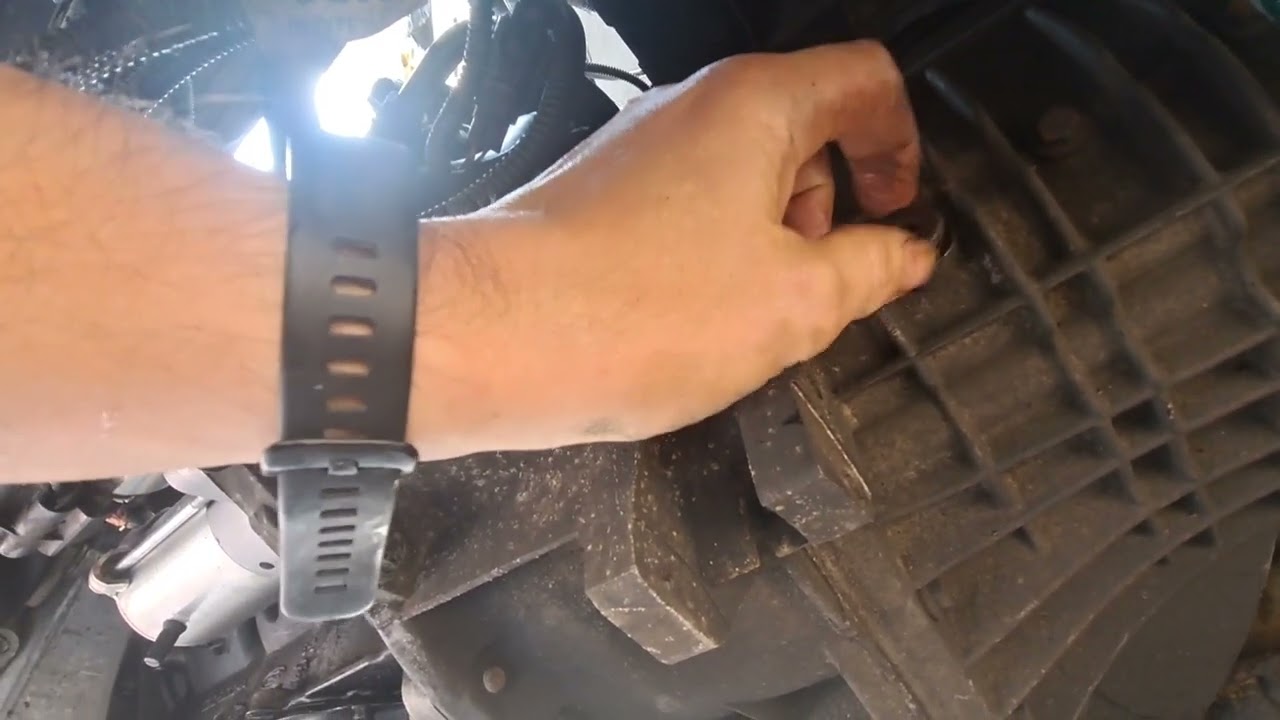 Как заменить масло в коробке передач на Ford Transit Connect