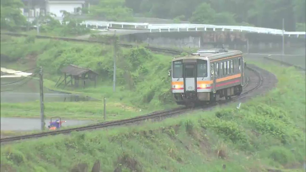 利用者1日わずか80人　JR芸備線「存廃議論」に揺れる新見市【岡山】