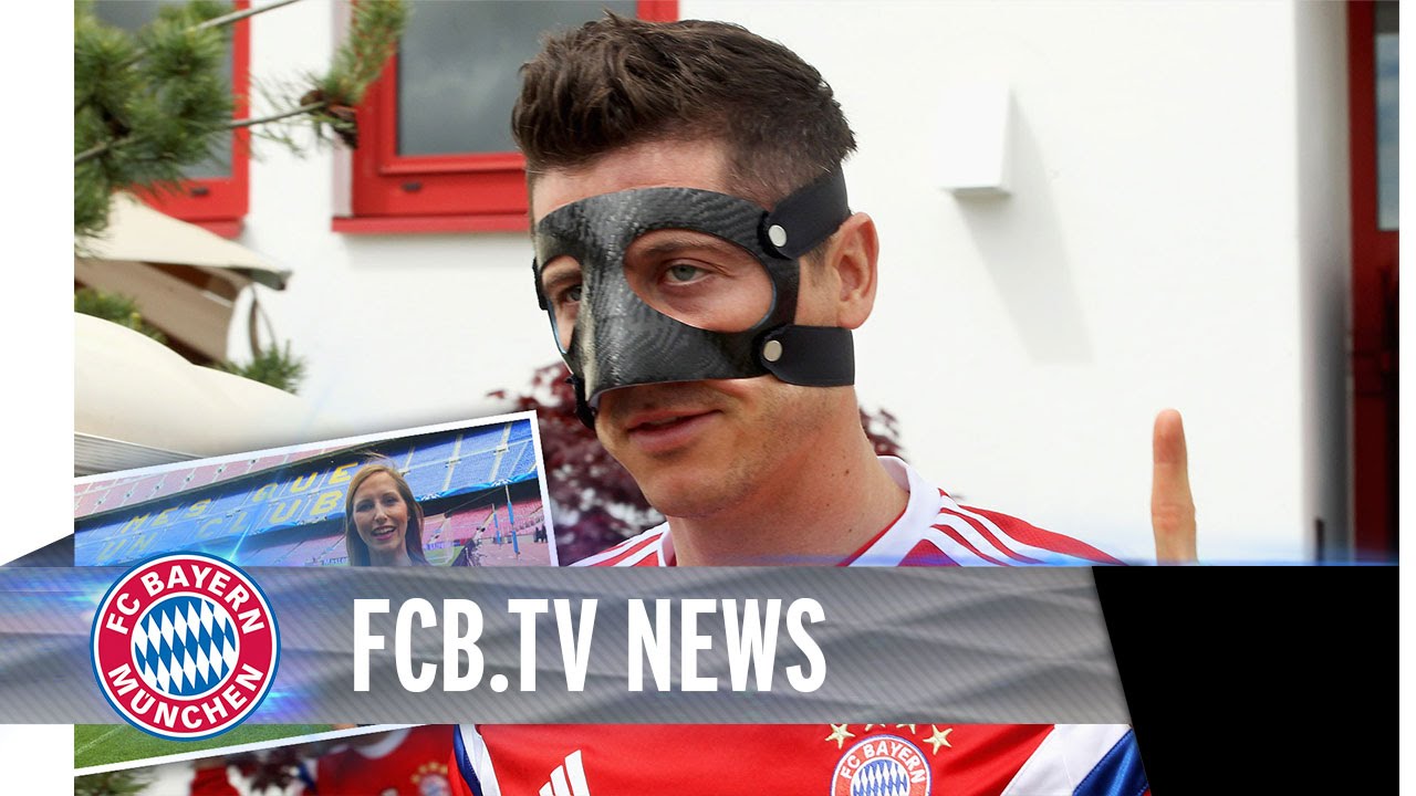 Lewy mit Maske, Blick ins Camp Nou