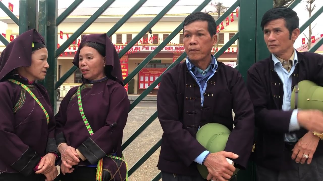 .Gái Khau Mu hát sli hội Háng Ví - m10 #hatslilangson