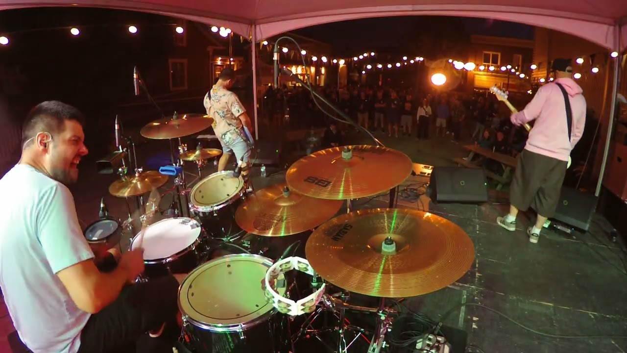«99 Red Balloons» — кавер на барабанах Goldfinger Live