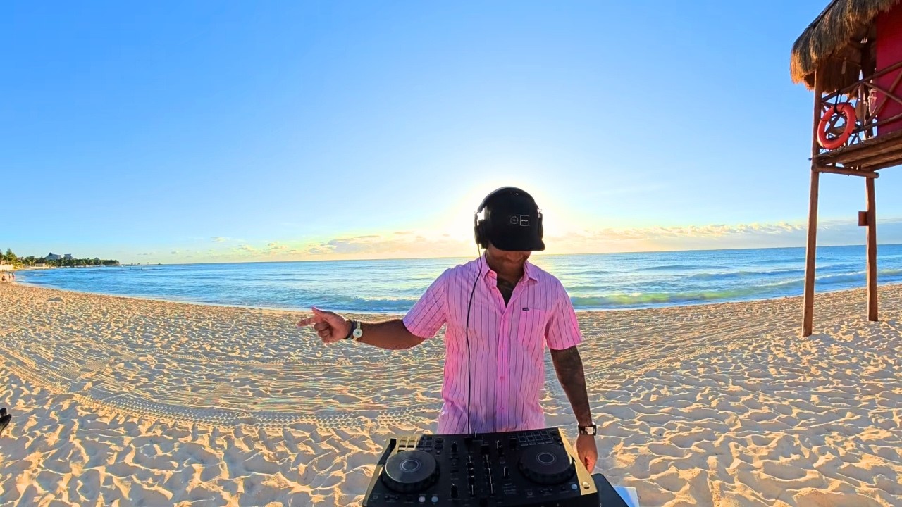 Melodic House Sunrise Mix in Riviera Maya | Ben Böhmer Le Youth Robby East