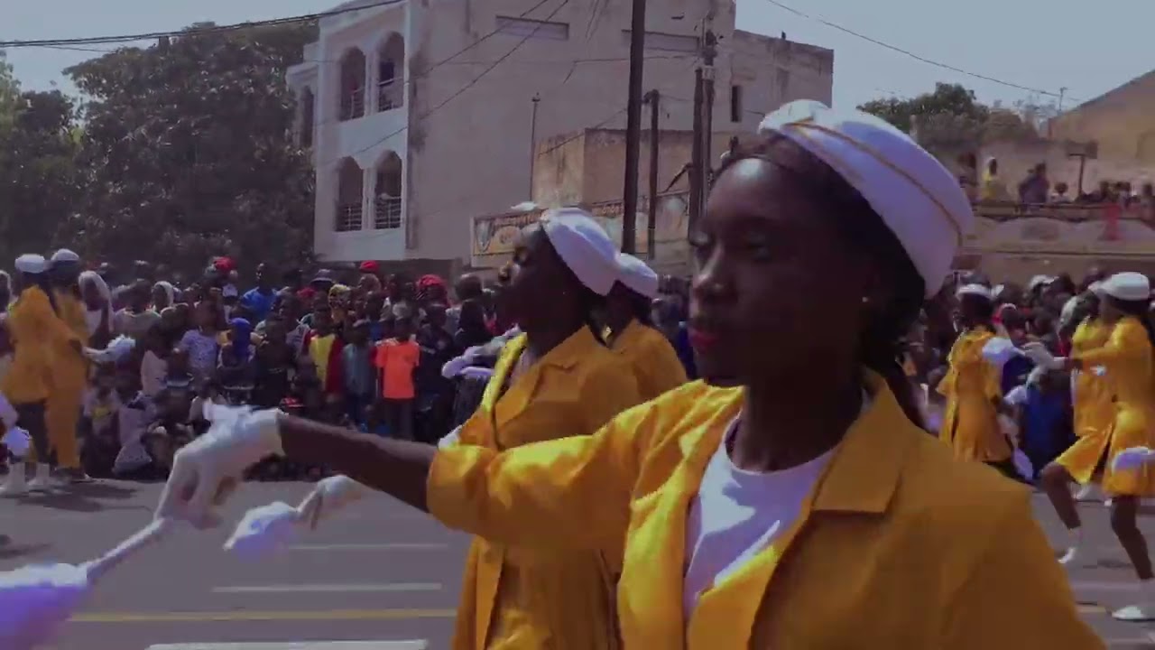 Du jamais vu à Thiès : DÉFILÉ et MAJORETTE THIÈS 4 AVRIL avec APLES c’est autres choses