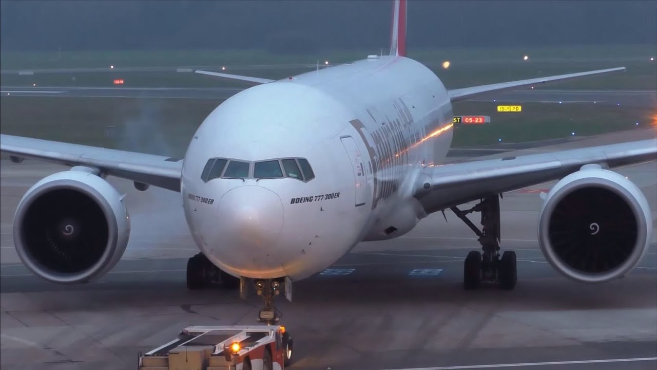 "EPIC" Boeing 777-300 [Emirates] {A6-EBV} Pushback + Taxing + Takeoff @ Hamburg Airport (EDDH)