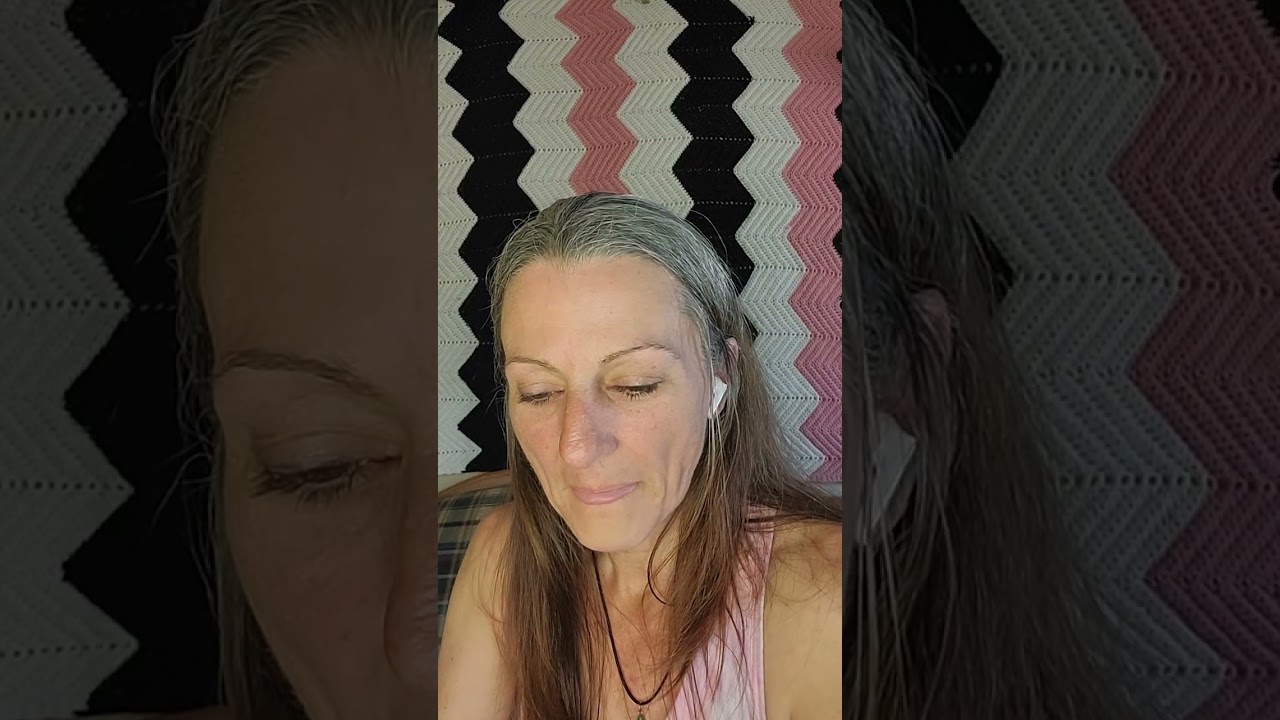 Reading a card from lightworker oracle deck, just being me lol invitation to connect