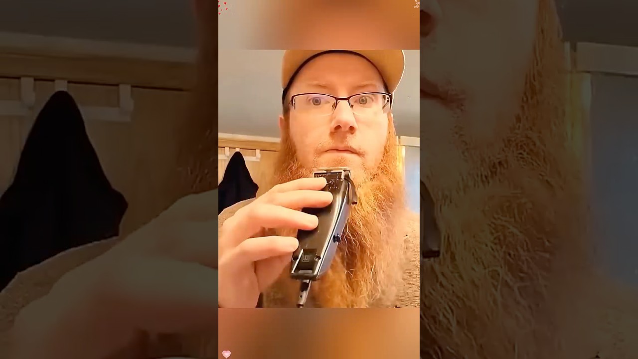 Shave and surprise my girlfriend 😤🥰🤣 #beard #music #couple #shave #love #funny