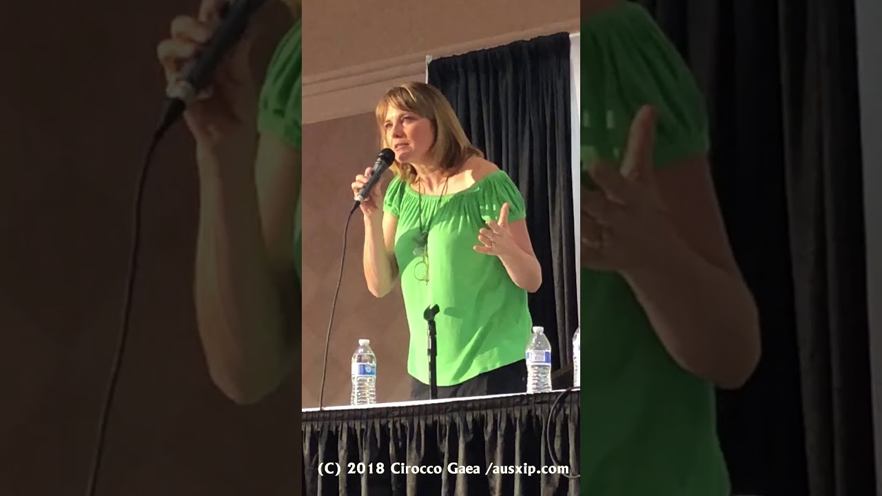 Lucy Lawless Motor City Comic Con Panel 20 May 2018