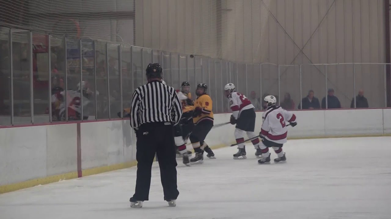 Boys Varsity Ice Hockey Baldwinsville VS Ontario Bay 1/10/2020