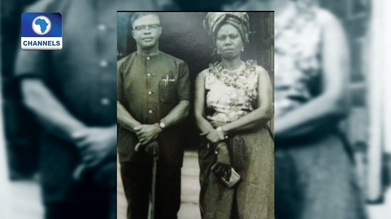 Gov Obiano And Family Hold Memorial Service For Late Parents In Anambra |Metrofile|