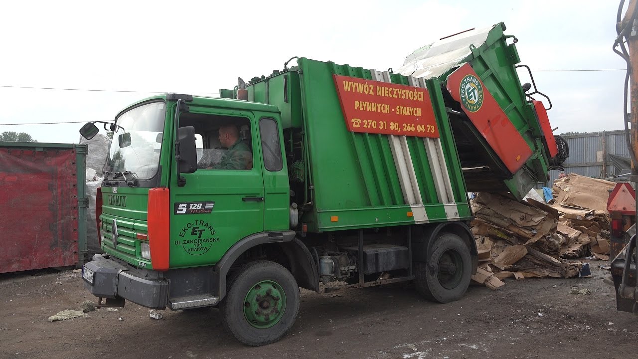 Tiny Garbage Truck Eating Cardboard: Eko-Trans in Kraków