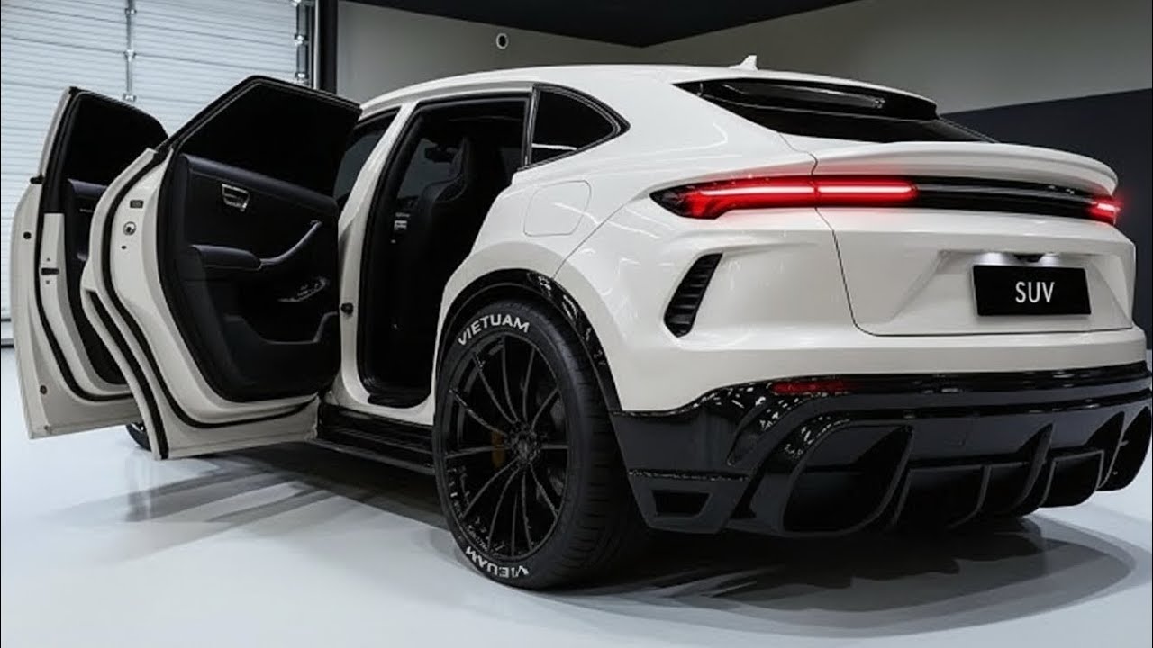 Super SUV Royalty: 2026 Lamborghini Urus Dark White – Unleashing Elite Power! 🇬🇧