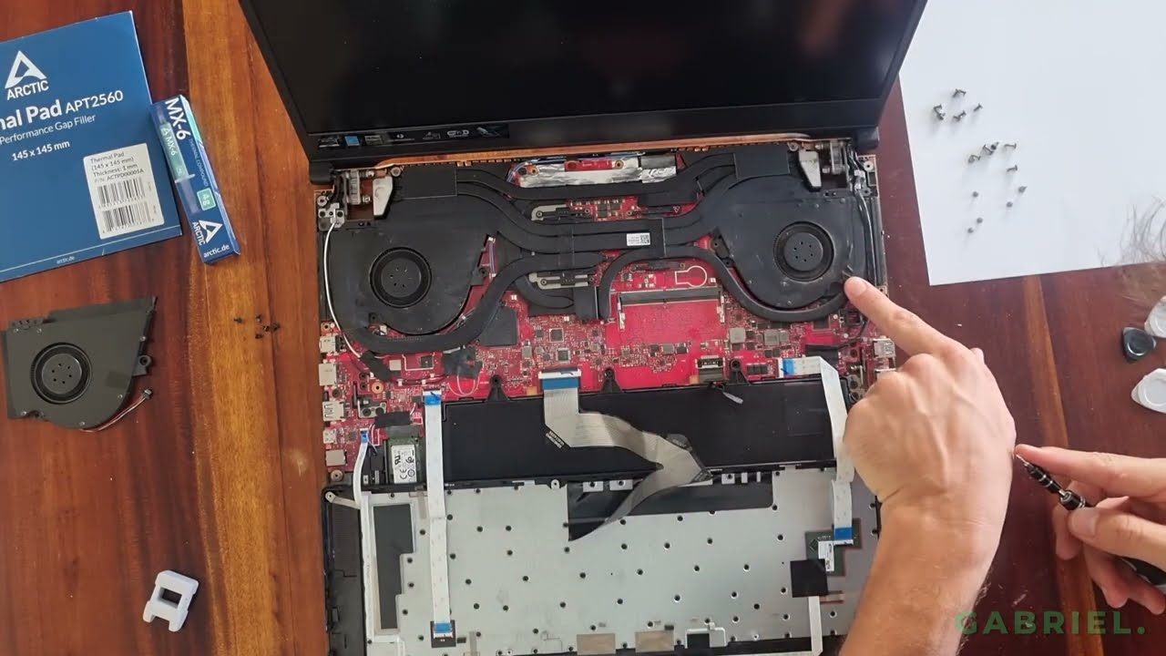 Asus ROG Zephyrus S17 - Cooling Fan Replacement and Repasting - [GX701LWS]