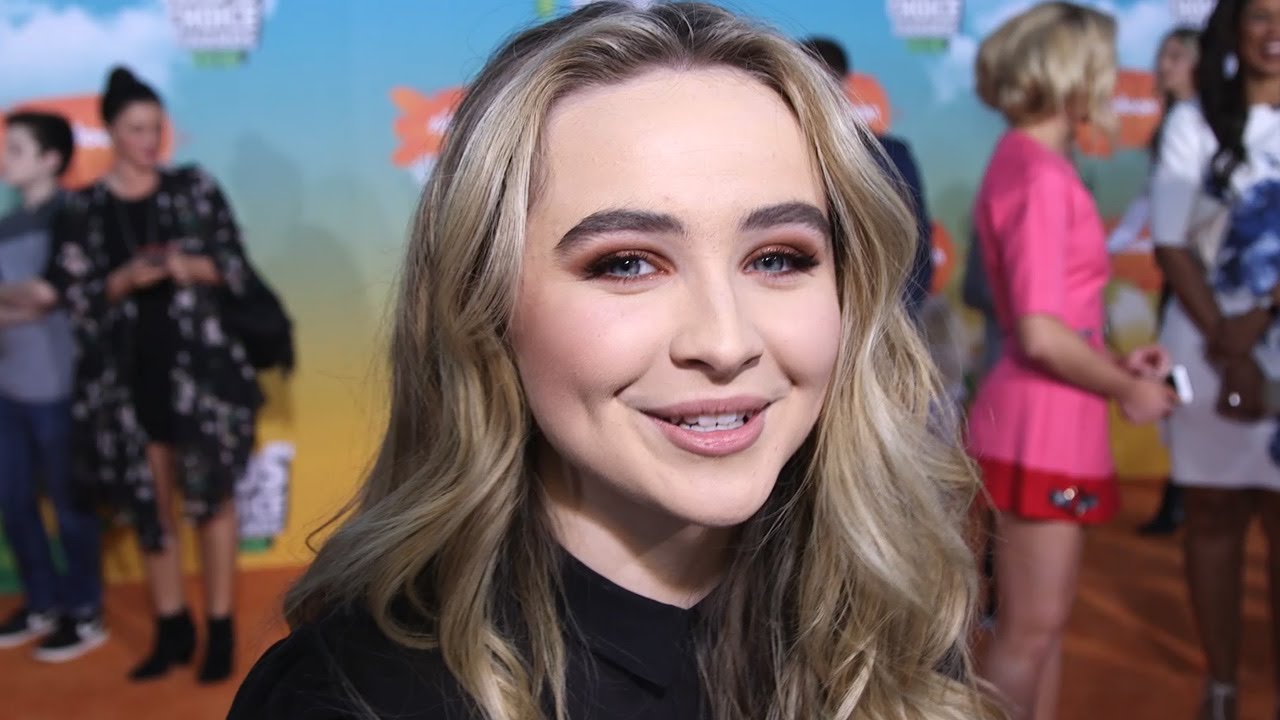 Sabrina Carpenter Talks 2nd Album at Kids Choice Awards 2016
