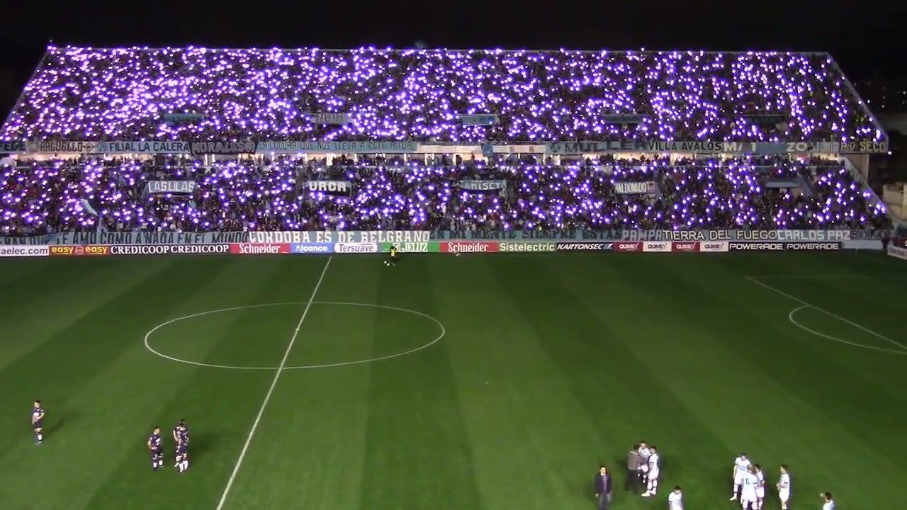 LA IMPRESIONANTE REACCIÓN DE LOS HINCHAS DE BELGRANO CUANDO SE CORTO LA LUZ EN ALBERDI.