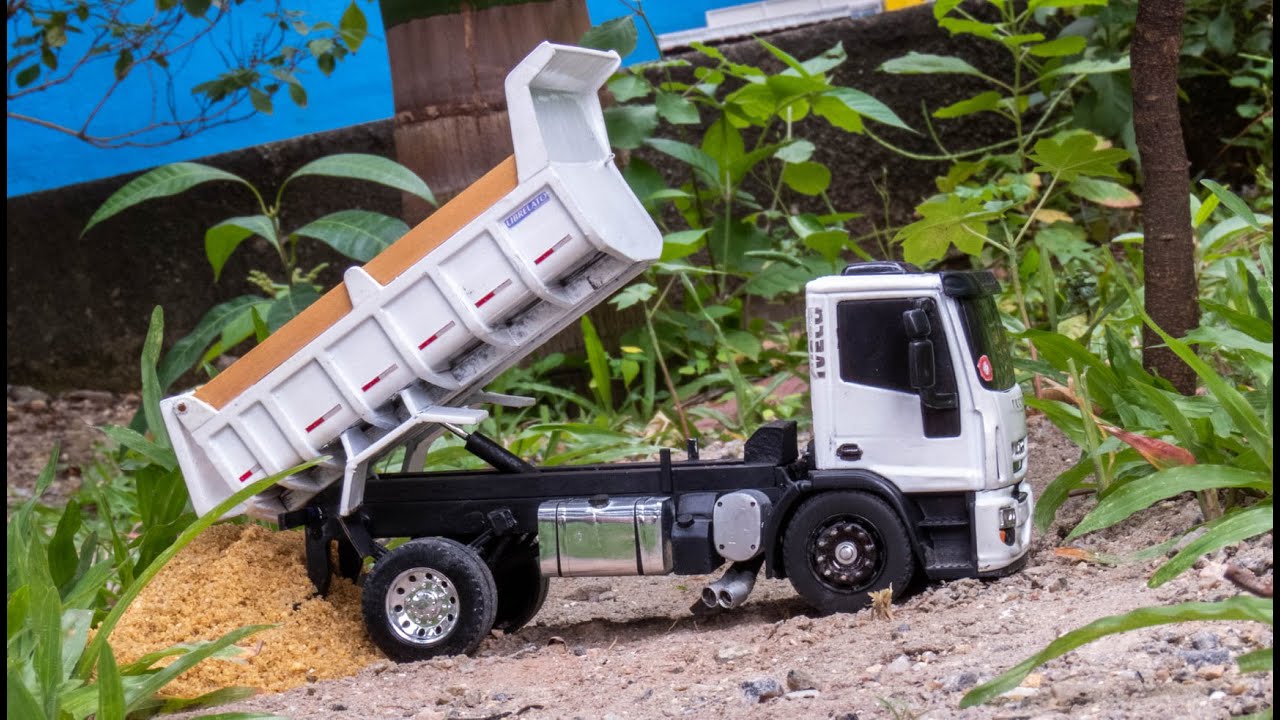 Miniaturas de caminhões top 