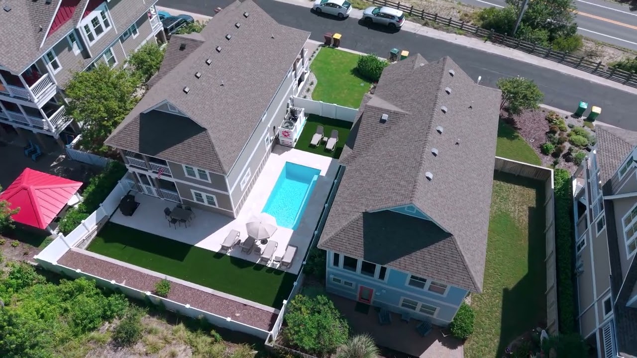 Empire Pool in Hamptons Blue – Featuring Graphene Nano-Tech®