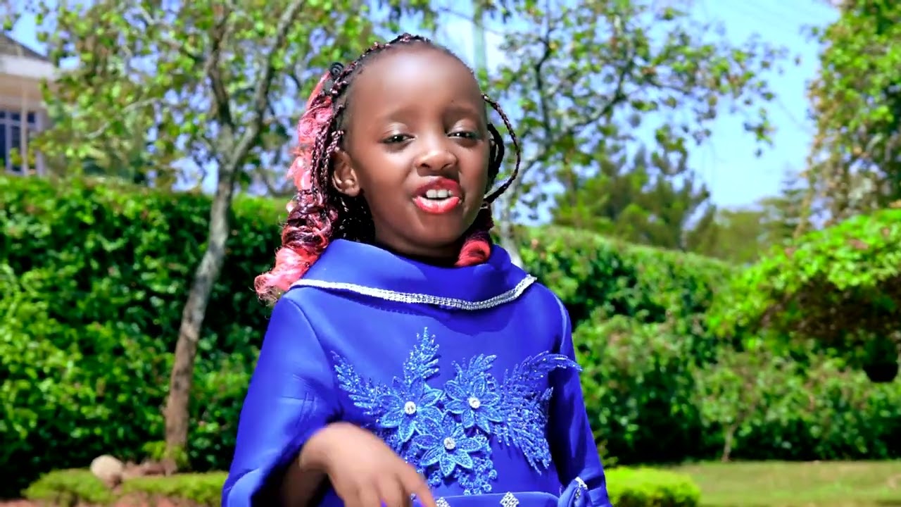 SHIKU BLESSING-MUHEANI (OFFICIAL VIDEO)SMS 