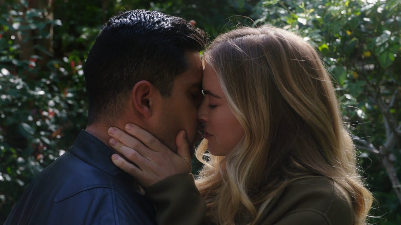 [ NCIS ] Rule 91 18x16 | ellie and nick last kiss