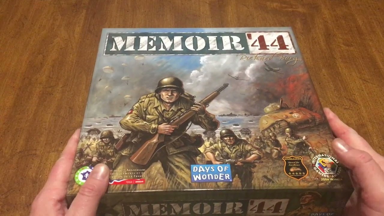 Unboxing. Memoir 44 by Richard Borg. Yes I'm 20 years late to the party so sue me.