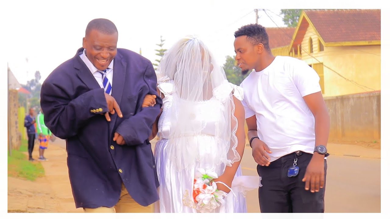 ASOHOWE  KWA SEBUKWE NABI KUBERA AFITE UBUMUGA . ESE UBU BUKWE BURATAHA??🔥🔥🔥💔