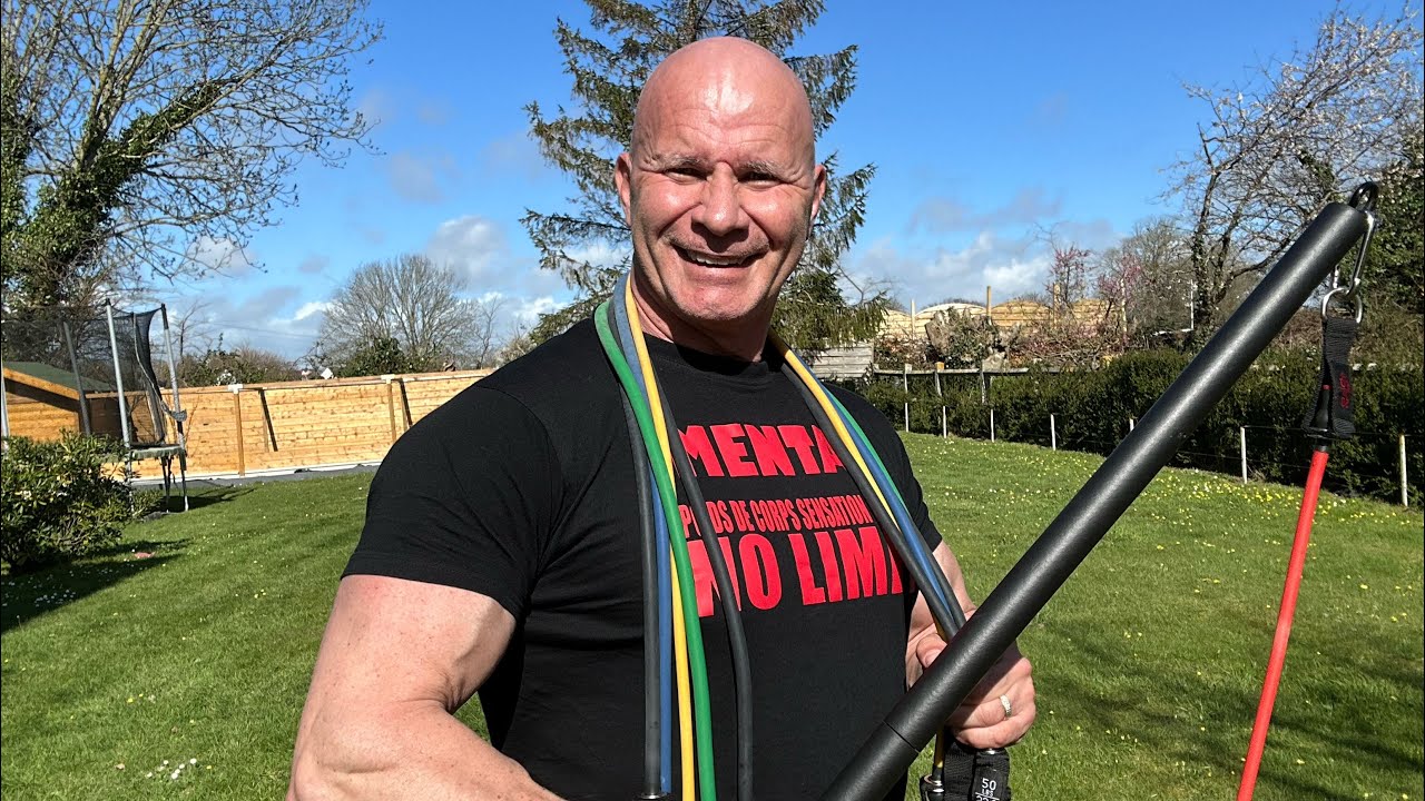 Comment devenir très musclé avec des élastiques ! Ma méthode