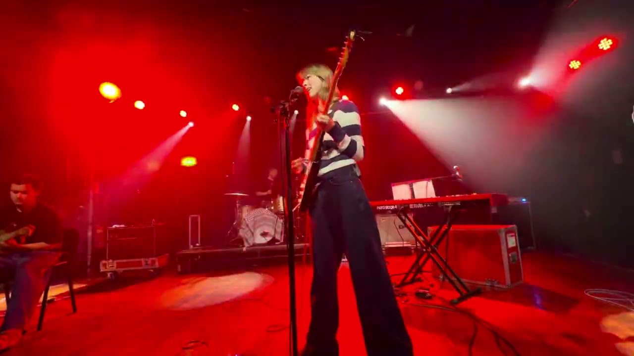 Don’t Let them Tell You (It’s Fair) by The Belair Lip Bombs at The Scala , London (28 November 2025)