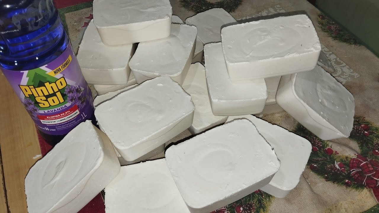Como fazer sabão de banha de porco e margarina e Pinho Sol