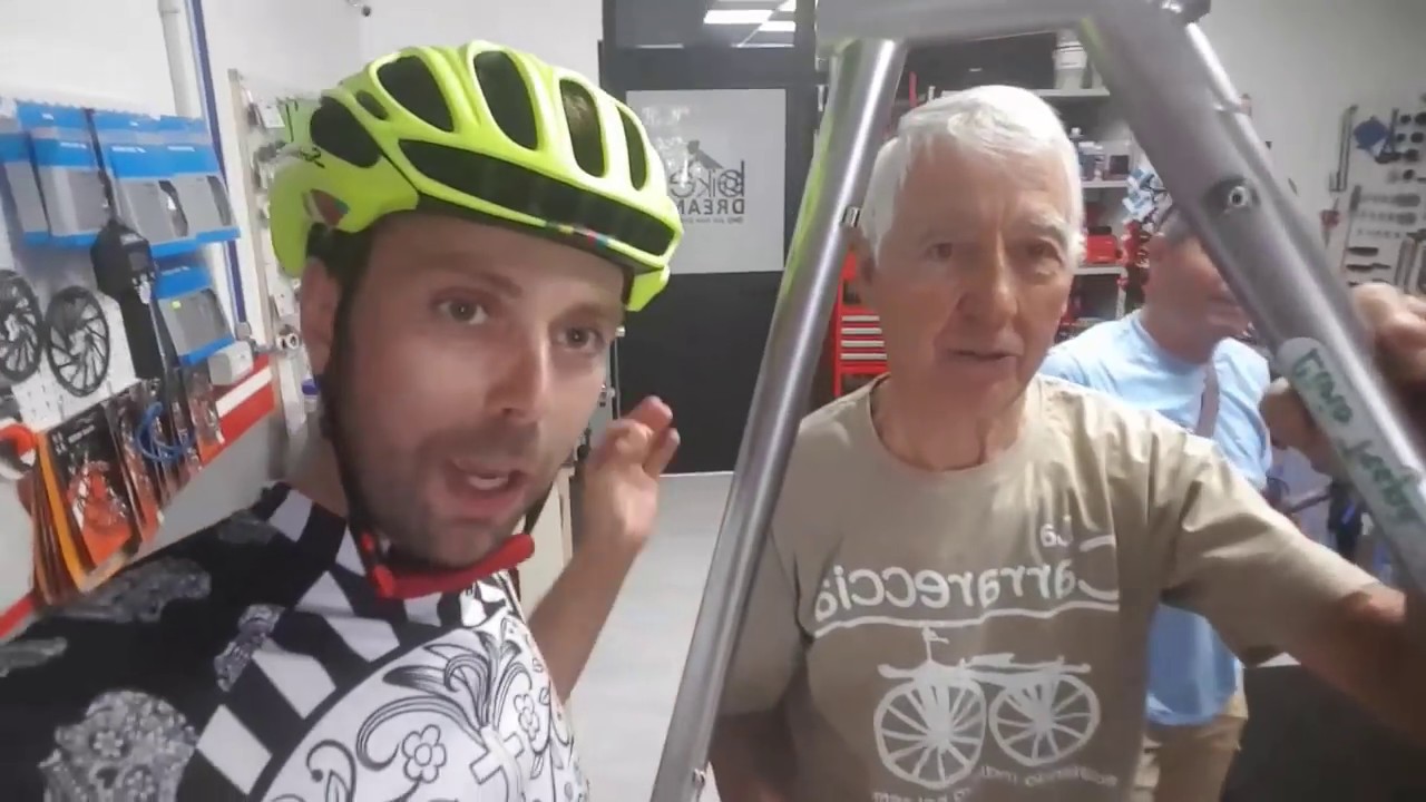 🇮🇹Il professionista Livio Trapè rompe la bicicletta in titanio🥇🥈