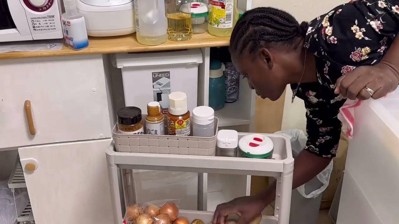 Kitchen clean declutter and organize with me .motivation video 