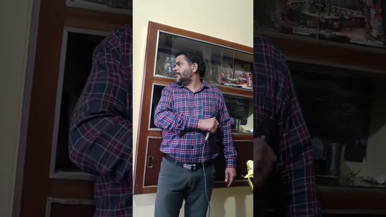 नफ़रत की दुनियां को छोड़कर 