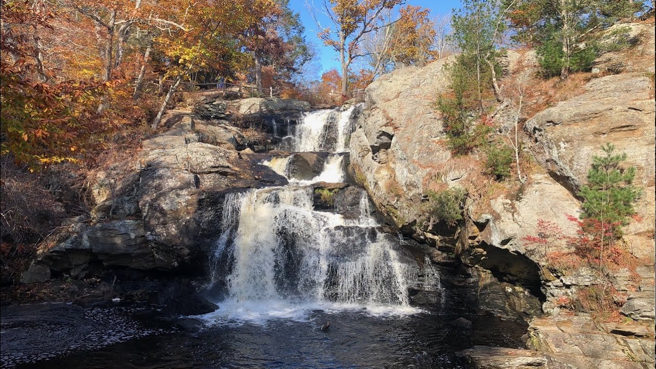 Devil&rsquo;s Hopyard State Park ( Hiking East Haddam, Connecticut )
