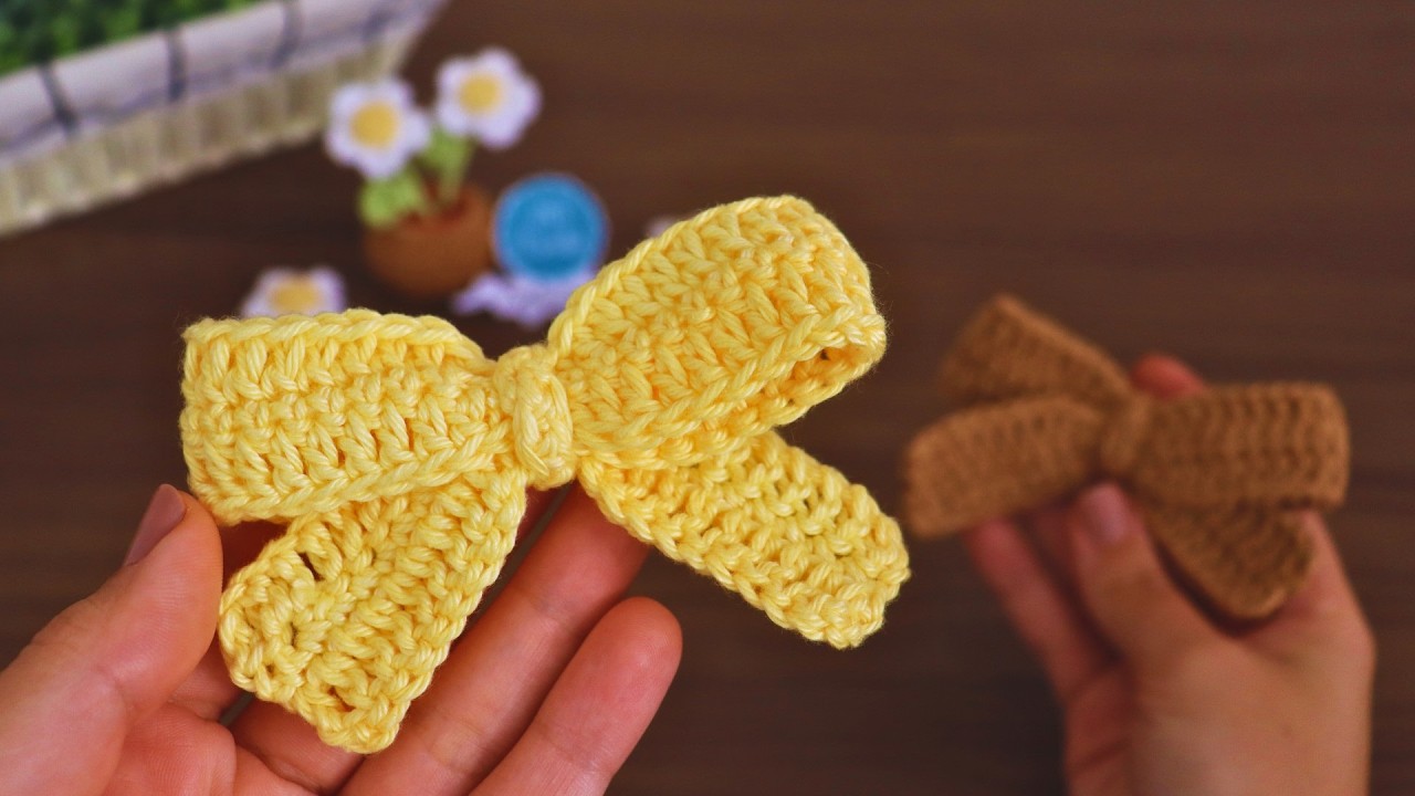Laço de Crochê Passo a Passo: Faça e Use como Prendedor de Cabelo de Crochê ou Aplicação de Crochê