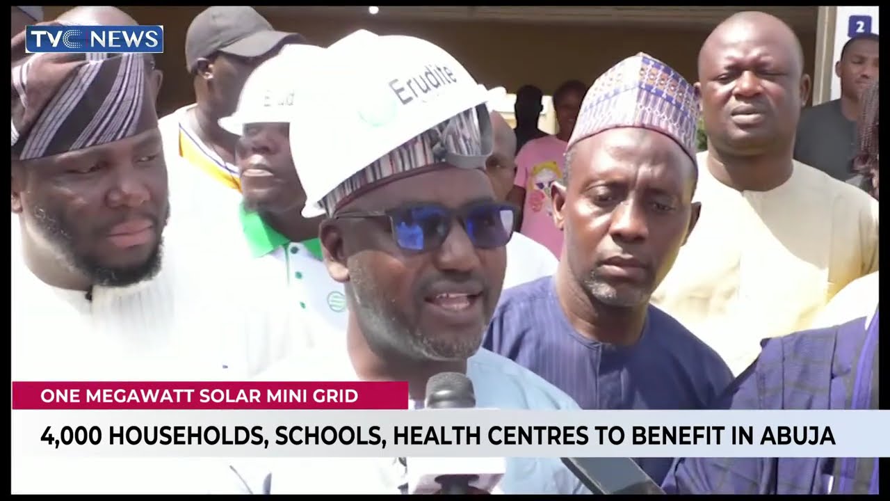 FG Inaugurates One Megawatt Of Electricity In Abuja Communities