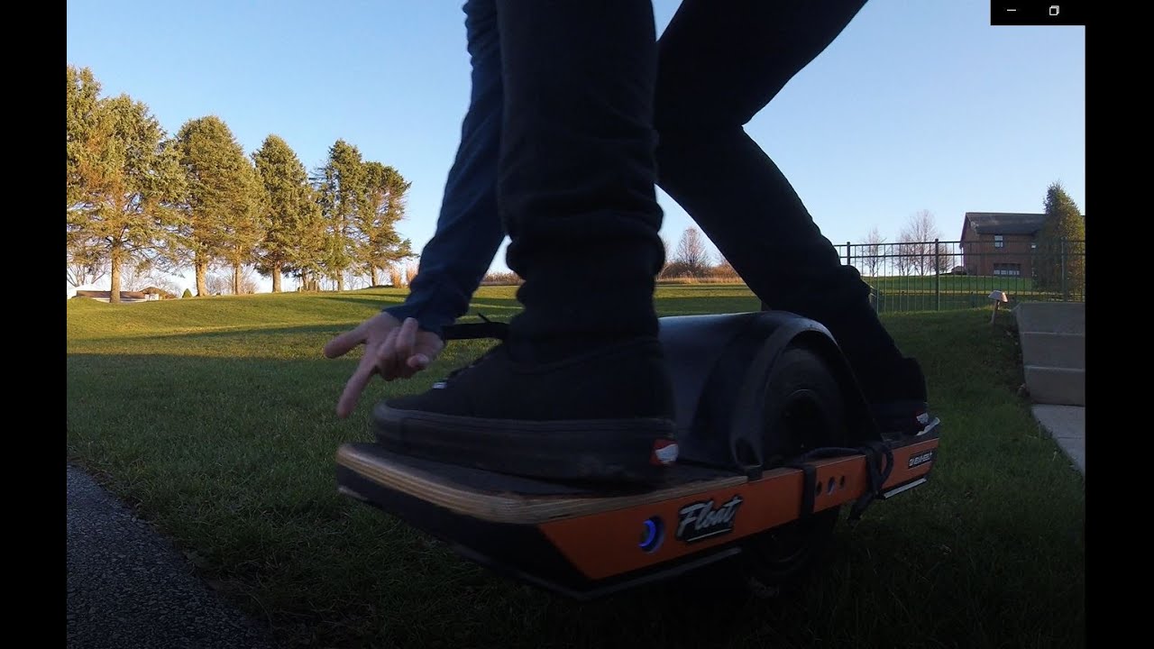 Накладка на ноги Float Life Kush Hi против Onewheel Surestance Pro