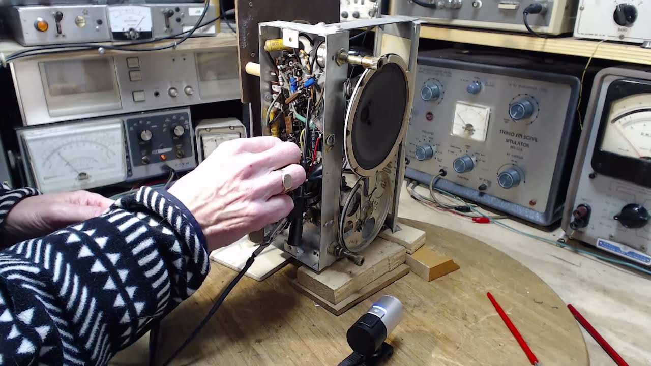 Electrohome Cosmic Tube Radio Video#3 - AVC Capacitor