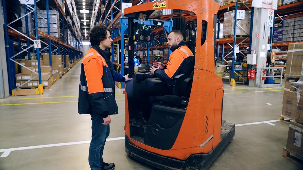 U LOG - Portrait Kévin, Employé logistique polyvalent