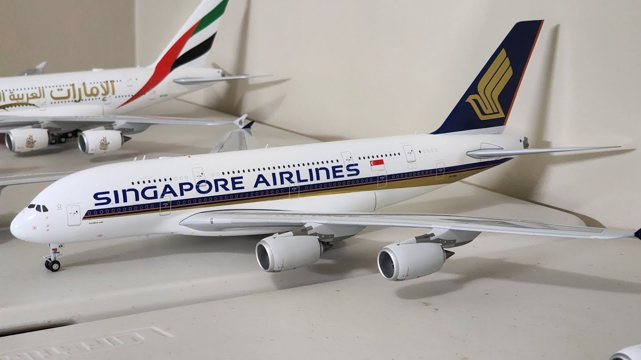 [РАСПАКОВКА] Модель самолета Singapore Airlines A380 JC WINGS 1:200, отлитая под давлением