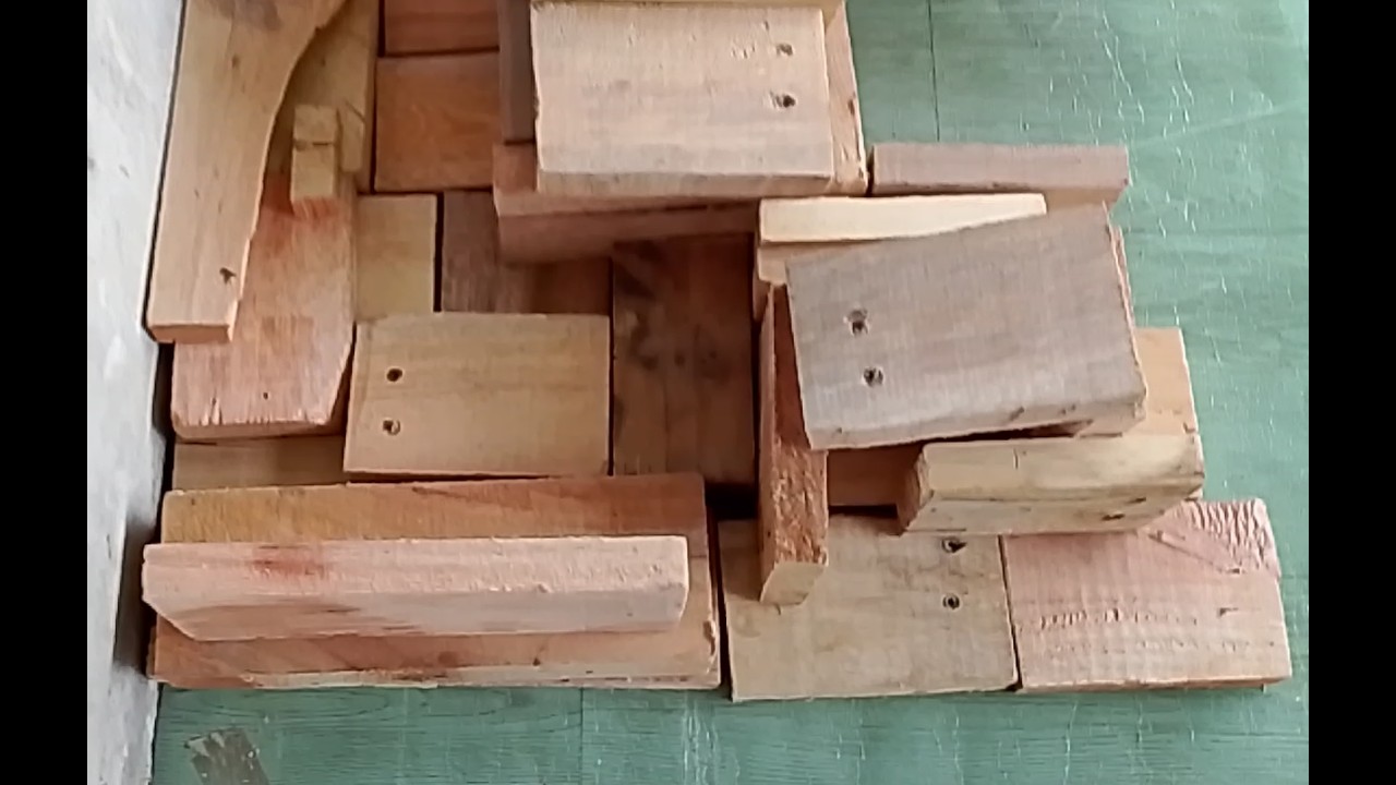 She makes interior designs from wood blocks