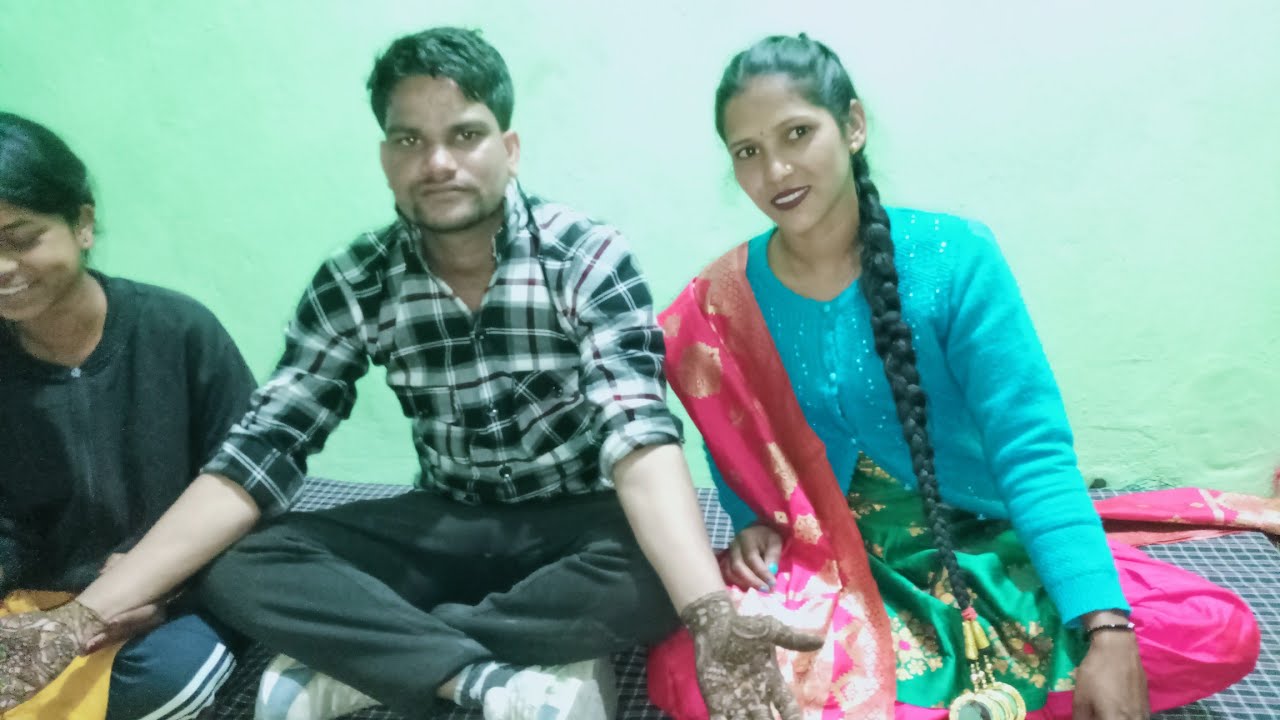 आज गए थे हम पहाड़ी मेहंदी में 🥳🥳❤️💞अचानक आना पड़ा घर#rashmirautiyal 